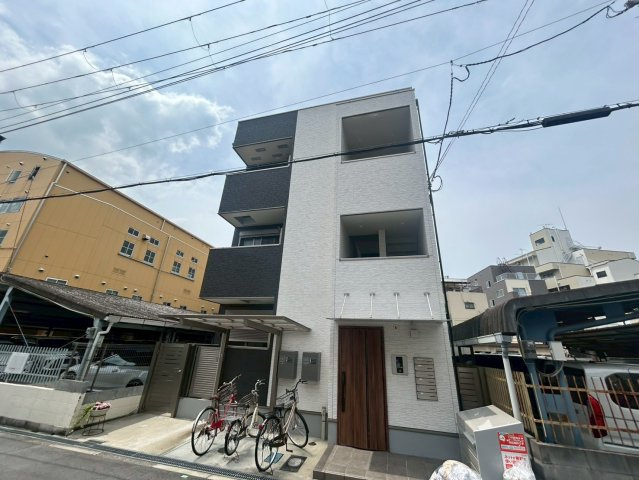 TOWNCOURT上新庄の外観