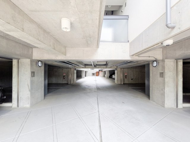 パレ武庫之荘本町の駐車場|分譲駐車場　本物件には付随していません。