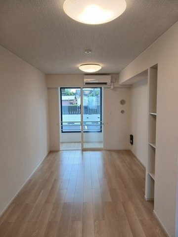 【居間・リビング】 | エクセレント　アークⅠ | 使いやすいリビングです