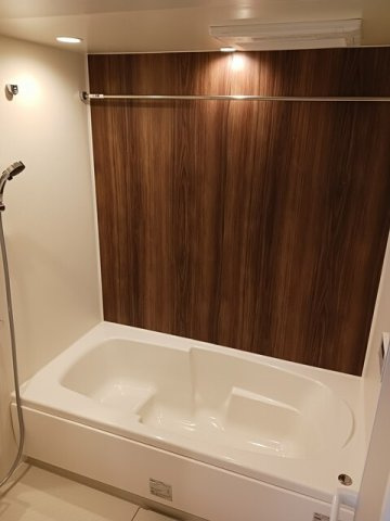 【浴室】 | エクセレント　アークⅠ | 日々の疲れを癒すお風呂付です