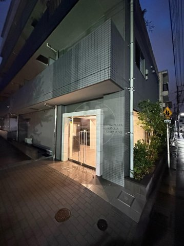 エステムプラザ蒲田TAKARABUNE のエントランス