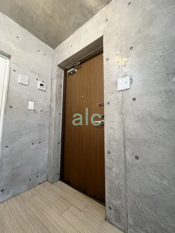 杉並区本天沼１丁目の賃貸マンションの玄関
