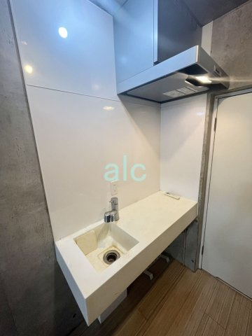 杉並区本天沼１丁目の賃貸マンションのキッチン