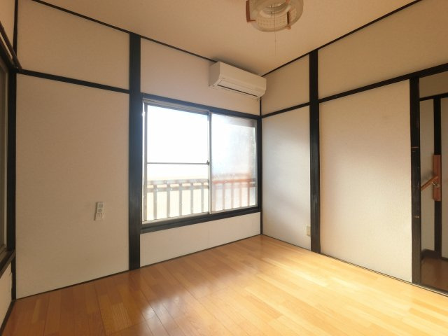 【寝室】