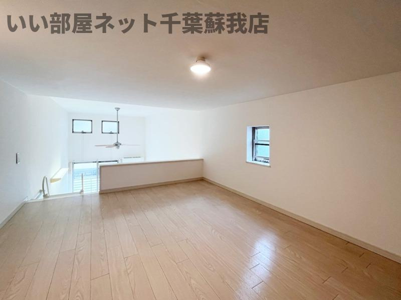 アール・ヴェールの寝室|ゆとりの広さです