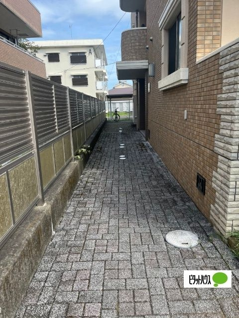 シー・ハイルのエントランス