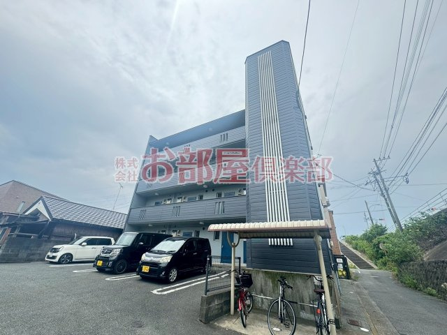 リバーサイドマンションの外観|建物外観を気になさる方へ、見た目の良い物件です