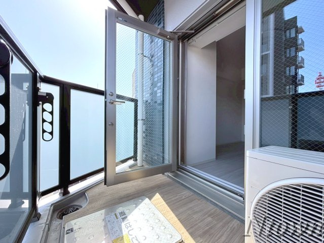 【バルコニー】 | プレサンス大須観音ビザリア | 暖かな日差しのふりそそぐバルコニー