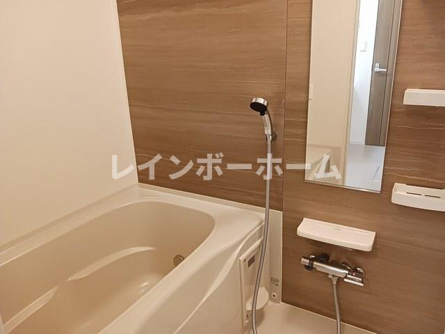 グリーンウエストⅡの浴室