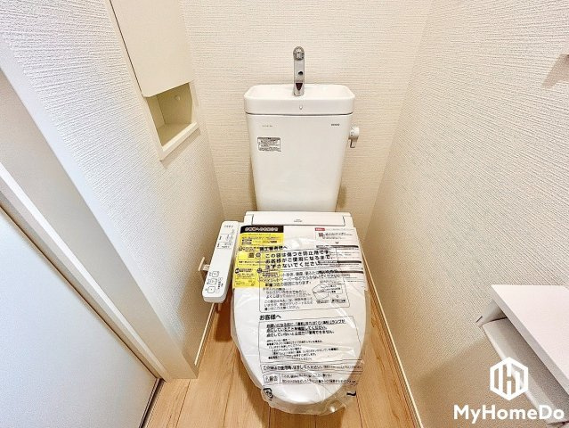 守山区中志段味　第3のトイレ|明るく清潔感溢れるトイレです。