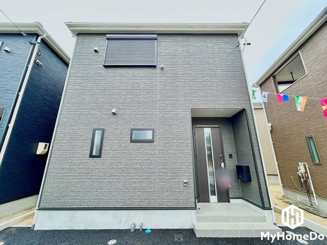 守山区中志段味　第3の外観|玄関とポストのカラーを揃えて統一感のある外観