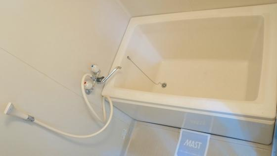 タウニィ高松B棟の浴室|日々の疲れを癒すお風呂付です