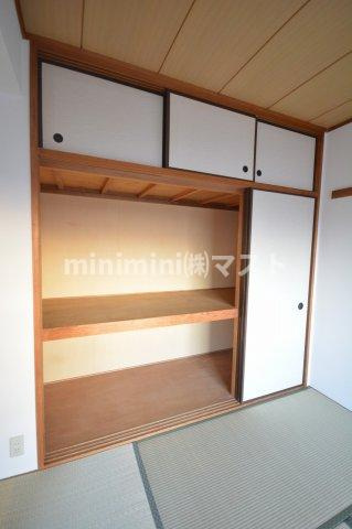 ライオンズシティ難波南の収納