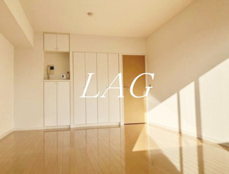 【居間・リビング】 | サーティーフォービル | 洋室のお部屋です。