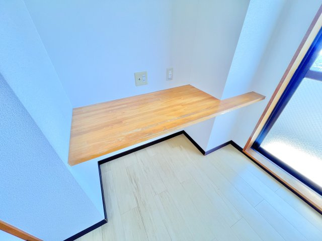 ウラックスビルの設備