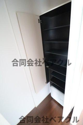 【収納】 | Ribera Square A棟 | 便利な収納スペースです
