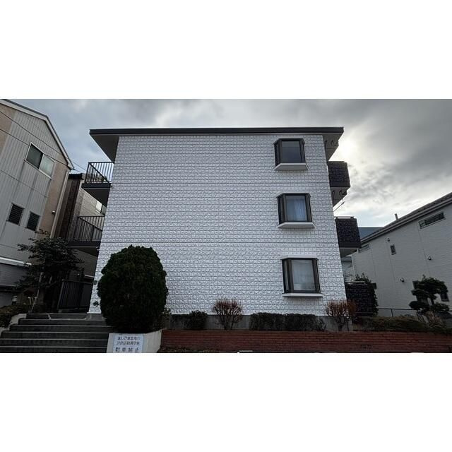 クリオス大和の外観