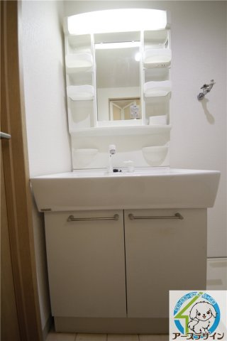 YKハイツ宮の上の洗面所|※類似写真