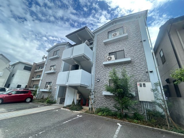 能登六番館WEST