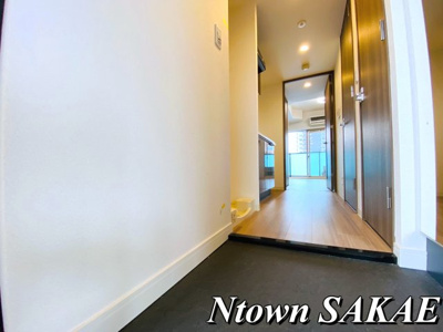【玄関】 | プレサンスSAKAEフロント | 明るい玄関です