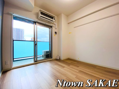 【内装】 | プレサンスSAKAEフロント | 使いやすい居間です