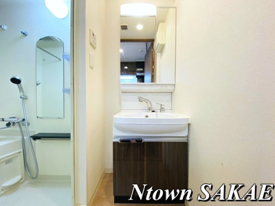 【独立洗面台】 | プレサンスSAKAEフロント | 使いやすい洗面所です