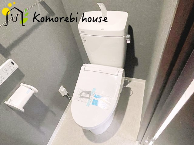 ワコーレ大宮宮原のトイレ|落ち着いた色調のトイレです