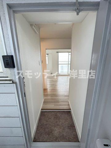 メゾン澤田の玄関