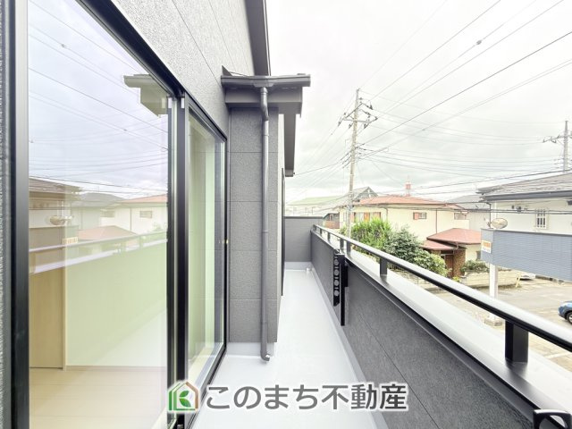 ハートフルタウン宇都宮市泉が丘7丁目2565番のバルコニー|南向きの大型バルコニーは陽当り良好で、たっぷりのお洗濯物もよく乾きます！
さらにインナーバルコニーなので雨の日でも安心してお出かけできますね♪