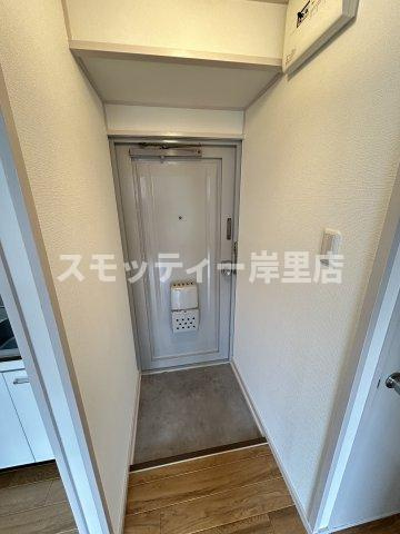 メゾン澤田の玄関