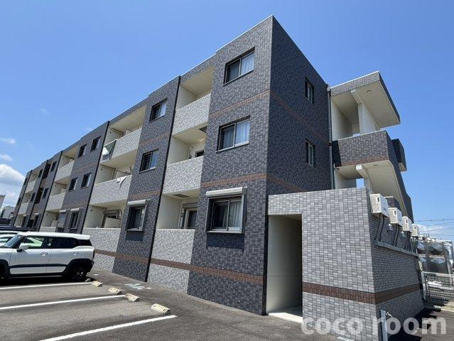 グレイスリー緑町の外観