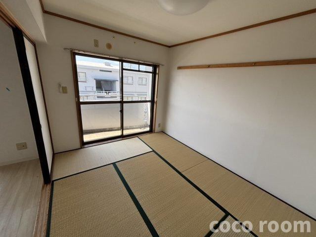 カームヒルズＮの和室