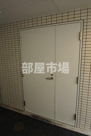 ファインクレスト入谷のその他共用部分|ゴミ置き場