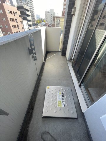 【バルコニー】