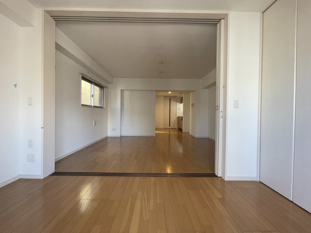 【居間・リビング】