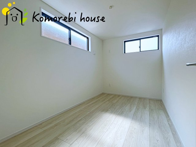 上尾市本町　6期　新築一戸建て　KEIAI GRACE　02の洋室|明るい洋室です