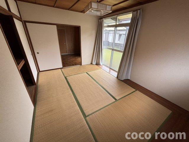 すみれ台平屋貸家の和室