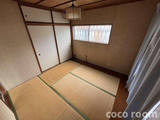 すみれ台平屋貸家の和室
