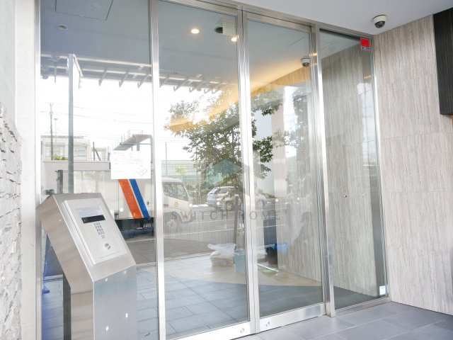 【エントランス】 | TLRレジデンス高井田 | 毎日通るエントランスはこのようになっています