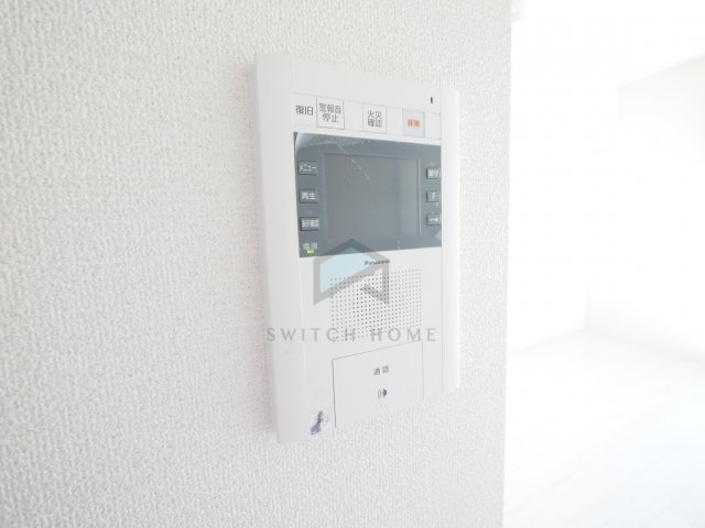【設備】 | TLRレジデンス高井田 | TVモニタ付インターフォンです
