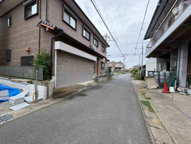 リーブルガーデン　岐阜市高田第５　全２区画分譲の前面道路含む現地写真|「現地（2026年8月31日）撮影」　
■前面道路　
■ヤマダ不動産　株式会社リライフ