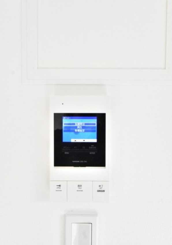 オークプレイス三軒茶屋　ネット無料　築浅　ペット相談　礼金0のセキュリティ