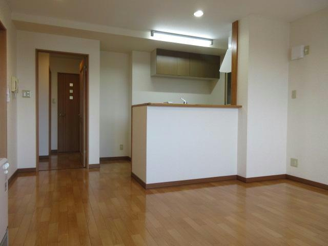 North.one Aの居間・リビング