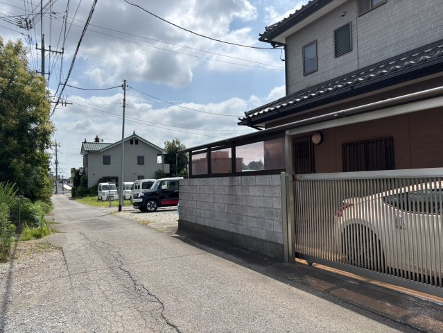 野田市山崎　建築条件なし売地の前面道路含む現地写真