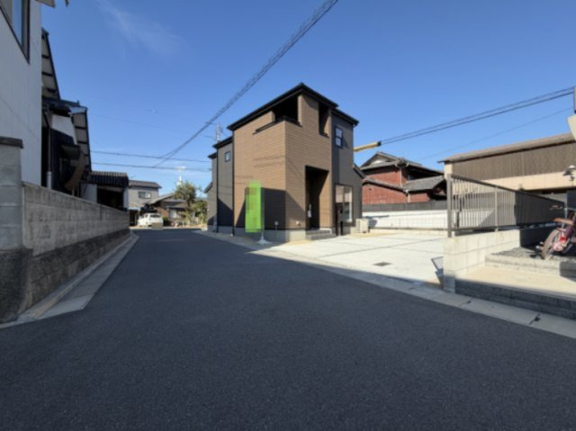 【前面道路含む現地写真】 | リーブルガーデン児島柳田町 (全1棟)