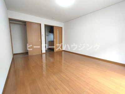 【寝室】 | グレースホタル