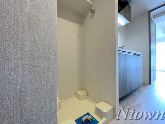 【設備】 | プレサンスTHE新栄 | 洗濯機置き場です