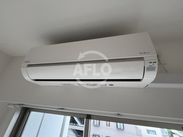 アドバンス江坂東デパールの設備|アドバンス江坂東デパール　エアコン