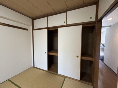 【収納】 | ライオンズマンション筑波学園都市 | 和室には1.5畳分の押入収納あり