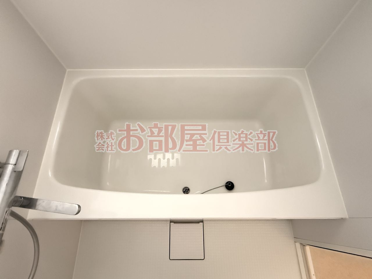 野中町徳瀬貸家の浴室|日々の疲れを癒すお風呂付です